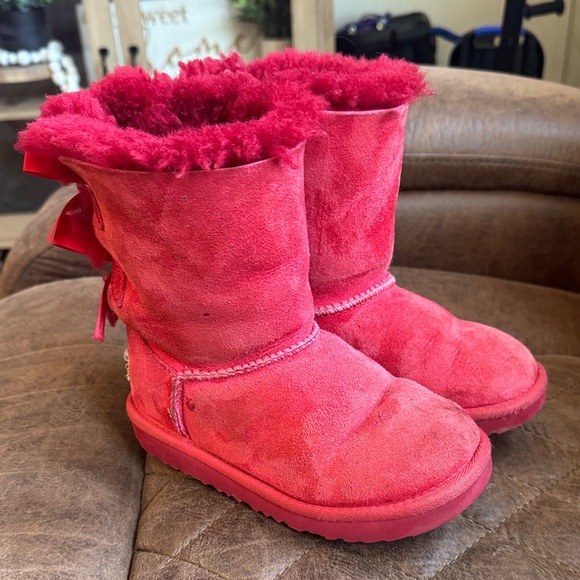 UGG Red Bow Suede Boots - Picture 2 of 6